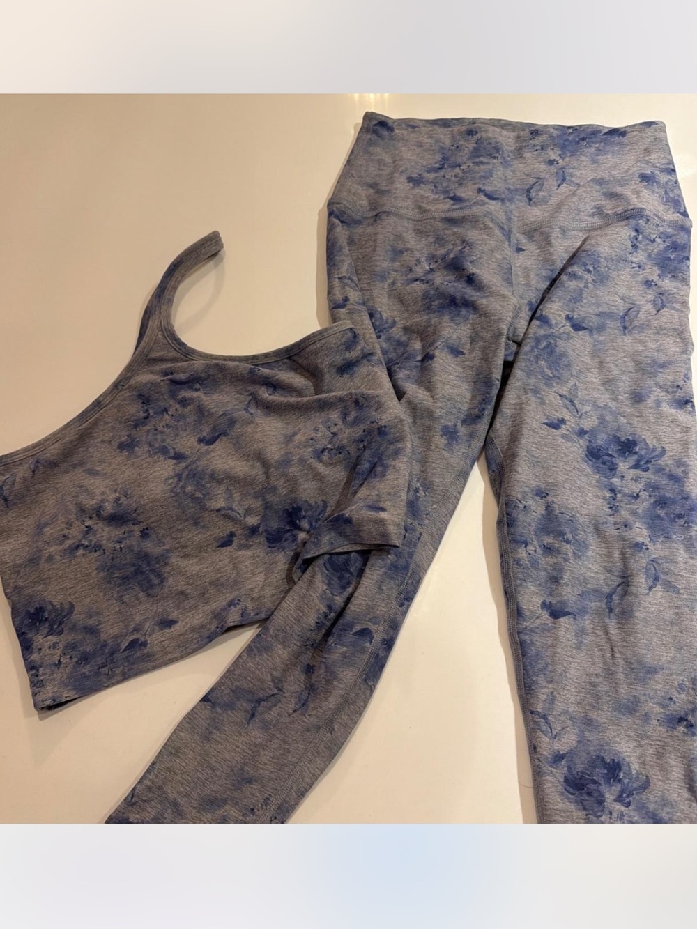 Beyond Yoga Blue Floral Leggings & Crop Tank Set